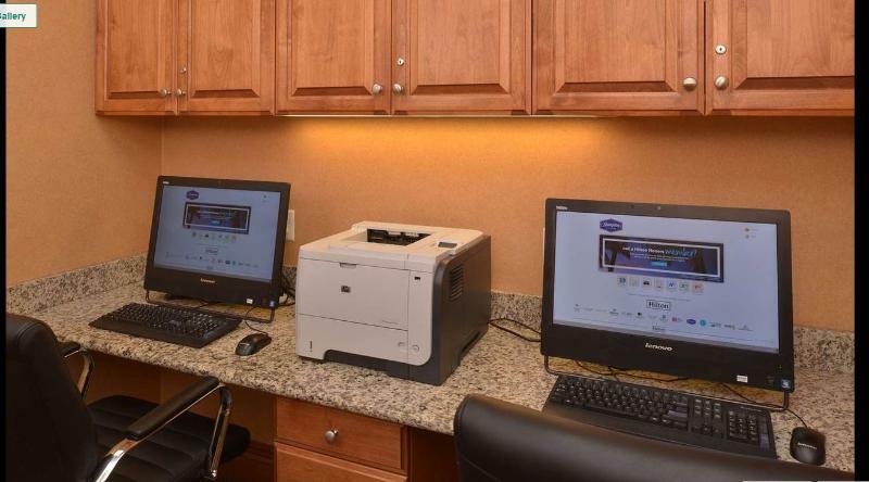 Hampton Inn And Suites Bakersfield North-Airport Экстерьер фото